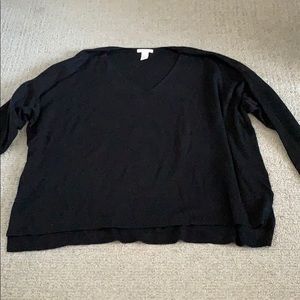 H&M basic black v-neck sweater